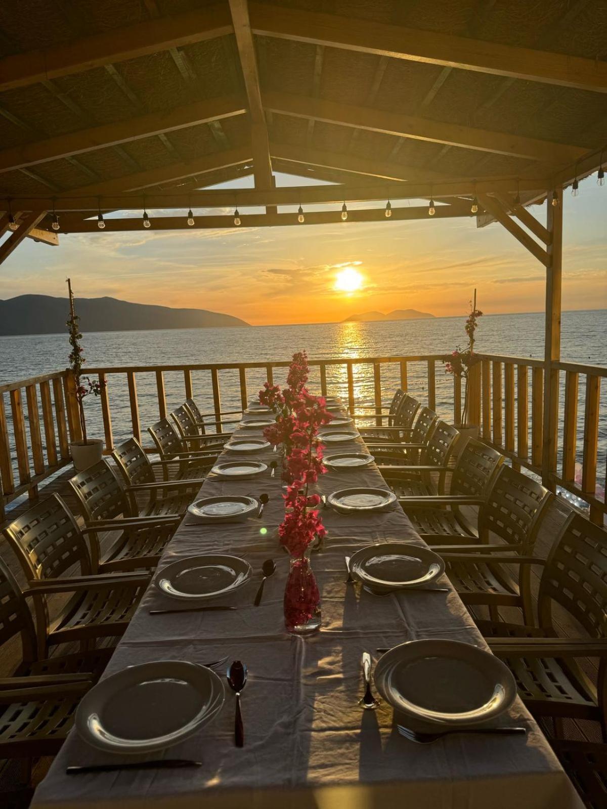 Hotel Jonufra Kanine Dış mekan fotoğraf